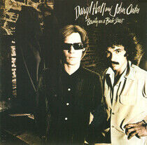 Hall & Oates - Beauty On a Back Street